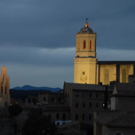Lejlighed Athenou Girona